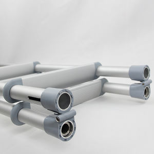 Échelle pliante de camping-car en alliage d'aluminium à haute résistance 4 étapes caravane échelle pliante pour camping-car remorque camping-car - Product Image 4