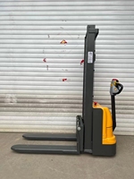Chargeur de palette semi-électrique à chargement automatique, 500kg, 1500kg, empileur portable à chargement automatique