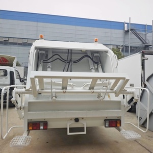Hot Selling ISUZU 4X2 6 CBM Garbage <b>Compactor</b> Truck Small Compression Garbage Truck Refuse <b>Trash</b> Collection Vehicle - Product Image 5