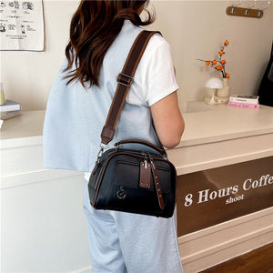 New High-end Vintage-style Satchel <b>Messenger</b> <b>Bag</b> Fashionable Trendy Women's Handbag <b>Large</b>-capacity Lightweight Portable - Product Image 1