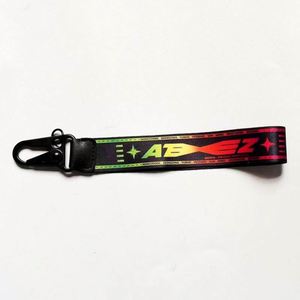 Porte-clés en tissu tendance, vente en gros, avec logo tissé personnalisé, style Jet Tag Anime, motif 'Remove Before Flight' - Product Image 4