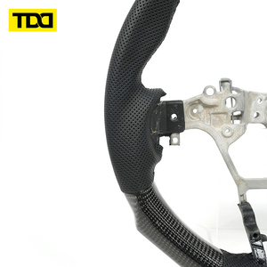 พวงมาลัยคาร์บอนไฟเบอร์แท้ TDD สำหรับ Toyota Hilux สไตล์สปอร์ตเรซซิ่ง ปรับแต่งได้ - Product Image 4