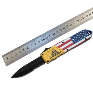 Cuchillo táctico automático <span class=keywords><strong>de</strong></span> doble acción con mango <span class=keywords><strong>de</strong></span> aleación <span class=keywords><strong>de</strong></span> zinc, diseño <span class=keywords><strong>de</strong></span> la bandera <span class=keywords><strong>de</strong></span> Gadsden <span class=keywords><strong>de</strong></span> 9 pulgadas, venta al por mayor para pedidos pequeños OEM - Product Image 5