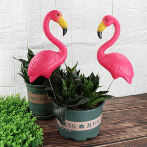 C207 Jouet oiseau modèle professionnel petit <span class=keywords><strong>flamant</strong></span> <span class=keywords><strong>rose</strong></span> en plastique Bordure directe de <span class=keywords><strong>jardin</strong></span> pour la maison Ornement de <span class=keywords><strong>jardin</strong></span> Aménagement paysager - Product Image 5