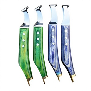 Couteau à sabots ergonomique en acier inoxydable personnalisé avec poignée, outil de coupe de sabots pour équins, équipement d'entretien pour le sablage des chevaux - Product Image 1