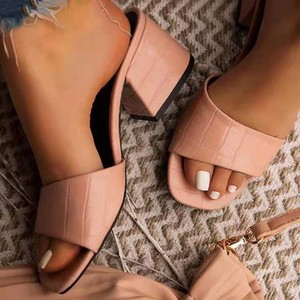 Sandali Estivi Donna <span class=keywords><strong>Taglie</strong></span> Forti Moda Europea e Americana 2026 Nuovi con Punta Affusolata e Tacco Sottile Super Alto - Product Image 2