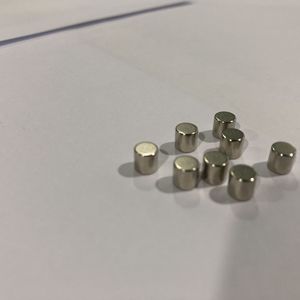 Siêu Mạnh Mẽ Vĩnh Viễn Hiếm Trái Đất Nam Châm Aimant Neodyme Xi Lanh Nam Châm D5 * 5T 40uh Neodymium Nam Châm - Product Image 4