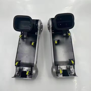 Toyota FJ Cruiser 2007-2023 - Grilles d'aération du tableau de bord 55650-35080 - Cache-ventilations à clipser pour conducteur et passager - Product Image 4