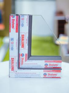 Profilé en aluminium gris Shalumi pour portes/fenêtres à cadre en alliage, système architectural de haute qualité, soudage, découpe, série 6000, sur mesure - Product Image 2