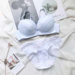 Reggiseno push-up ultra-sottile e traspirante, contenitivo e confortevole, a doppio allacciamento, per taglie forti, set di biancheria intima da donna. - Product Image 4