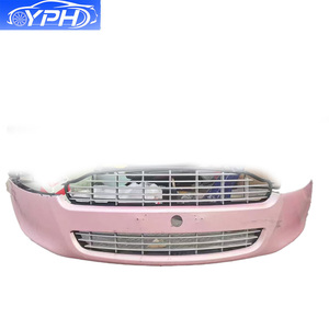 Accessoires pour kits de carrosserie automobile Assemblage du couvercle de pare-chocs avant pour <span class=keywords><strong>Aston</strong></span> <span class=keywords><strong>Martin</strong></span> <span class=keywords><strong>Vantage</strong></span> DBX DB11 Rapide avec calandre lèvre avant pour réparation - Product Image 3