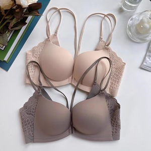 I piccoli seni da donna si riuniscono per mostrare il bellissimo reggiseno posteriore Sexy senza filo senza filo - Product Image 3