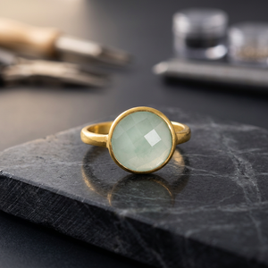 Prix de gros : Nouvelle collection de bagues en argent sterling 925 avec saphir chalcédoine taillé brillant et plaqué or 18 carats - Product Image 3