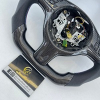Volant en fibre de carbone OEM de qualité supérieure avec garniture pour BMW E46 M3, cuir perforé, forme et couleur personnalisées