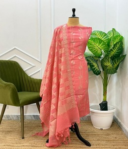 ชุดคุर्ติผ้าไหมพัมบาแนราซีแบบดั้งเดิมสำหรับผู้หญิง ชุดพรีเมียมแบบไม่เย็บสำเร็จ 3 ชิ้น สำหรับงานปาร์ตี้ งานเทศกาล งานแต่งงาน - Product Image 1