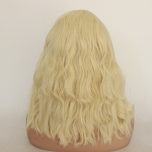 Platine court Blonde 13x4 dentelle avant perruque femmes blanches <span class=keywords><strong>bouclés</strong></span> ondulés Bob perruques pour Drag Queen synthétique corps vague dentelle perruque Costumes - Product Image 6