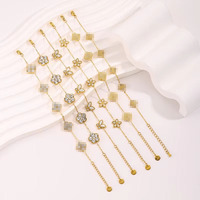 Pulsera de Zirconia con Diseño de Trébol de Cinco Hojas y Mariposa, de Acero Inoxidable, de Alta Gama, para Mujer, Resistente a la Decoloración, Estilo Lujoso y Ligero, ODM