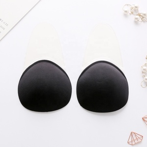 Nouveau Design Silicone Soutien-Gorge En Forme De Goutte Lifter Du Sein Anti-Affaissement Anti-Éblouissement Caractéristiques Sexy <span class=keywords><strong>Invisible</strong></span> Mamelon Intimates Accessoires - Product Image 4