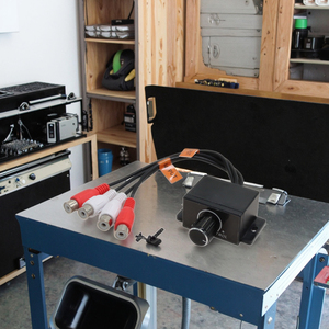 ตัวควบคุมระดับเสียงรถยนต์อเนกประสงค์ เครื่องขยายเสียงรถยนต์ ปรับเบส <span class=keywords><strong>RCA</strong></span> ปรับระดับเสียง โพเทนชิโอมิเตอร์ เครื่องขยายเสียงเบส <span class=keywords><strong>RCA</strong></span> ปรับระดับเสียงจากระยะไกล - Product Image 6