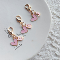 Porte-clés en forme de cœur rose avec 26 lettres, décoration mignonne, tendance, compact et exquis, porte-clés pour sac