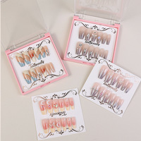 Vente en Gros Faux Ongles Courts en Acrylique Finition Gel UV, Capsules d'Ongles Réutilisables Faites à la Main à Coller