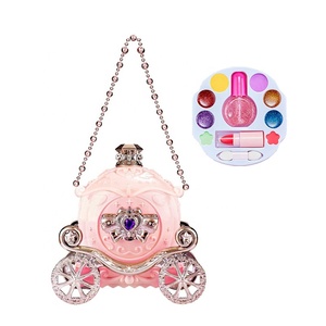 Juego de Cosméticos de Juguete para Niñas, Carroza de Calabaza, Esmalte de Uñas, Lápiz Labial, Kits de Maquillaje Lavables, No Tóxicos, Set de Belleza - Product Image 1