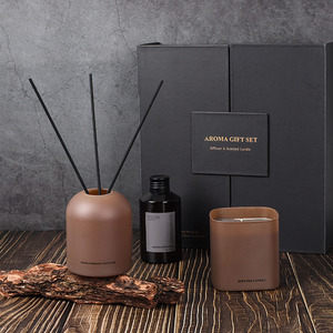 Parfum élevé personnalisé pour ensemble de diffuseur de roseaux Bouteille en verre de parfum pour usage domestique comprenant un cadeau de Noël et de Pâques haut de gamme Diwal - Product Image 2