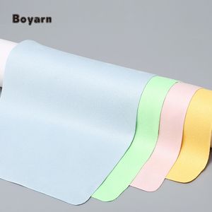 Chiffon de nettoyage pour lunettes et lunettes de soleil en microfibre écologique HK-Boyarn HKBY010 avec logo personnalisé, fabriqué en Chine, OEM/ODM disponible - Product Image 2