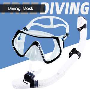 Masque de plongée pour adultes et ensemble de tuba sec avec lentille en verre trempé pour les sports nautiques - Product Image 5
