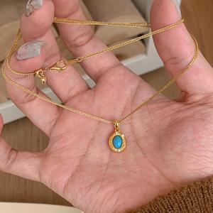 สร้อยคอเงินแท้ S925 ลายดอกไม้สีทองขนาดเล็ก ดีไซน์วินเทจ ขัดเงา สร้อยคอทรงเรขาคณิตระดับไฮเอนด์ ดีไซน์ใหม่สุดหรู - Product Image 1