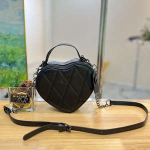 <span class=keywords><strong>Borse</strong></span> a tracolla famose <span class=keywords><strong>borse</strong></span> a tracolla di lusso Designer in pelle di san valentino <span class=keywords><strong>borse</strong></span> a tracolla per donna - Product Image 4