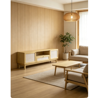 Meuble TV en rotin style bohème, centre de divertissement en bois de chêne clair avec compartiment central ouvert et tiroir de rangement