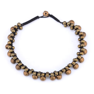 Chevillères en or antique faites à la main, tressées, en corde, avec des grelots - Product Image 2