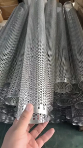 Cartouche filtrante en maille perforée en acier inoxydable 304 316, tube d'échappement perforé pour système d'échappement automobile - Product Image 2