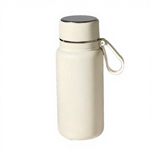 Premium Eco-Friendly 850ml Reusable Stainless Steel Vacuum Insulated Sports Tumbler with Customizable Logo for Gym & Outdoor Use - Product Image 3