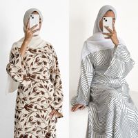 Nouvelle Abaya 2026 avec broderie florale, Abaya imprimée pour femmes, Abaya modeste, Vêtement islamique, Robe musulmane ouverte, Abaya pour l'Aïd et robe hijab