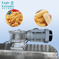 Machine à gonfler les gâteaux de riz fourrés / bâtonnets de fromage à double bande avec injection centrale