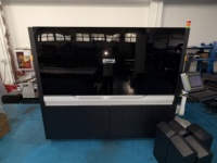 Nouvelle machine d'impression UV automatique pour sols en bois, 50 mètres/minute, impression en un seul passage, imprimante à 4 têtes pour acrylique avec système de durcissement UV LED