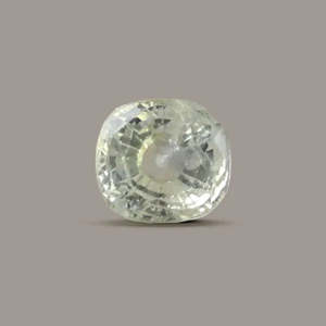 Saphir vert naturel de 7,66 carats, pierre précieuse en vrac certifiée Pukhraj, taille ovale, effet lumineux, pour bijoux personnalisés ou cadeau - Product Image 3