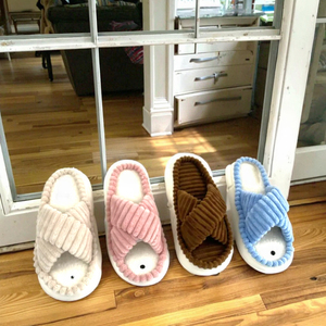 Nouvelles pantoufles d'intérieur pour femmes, design adorable, printemps été automne, dessin animé, animaux mignons, pantoufles en lin - Product Image 2