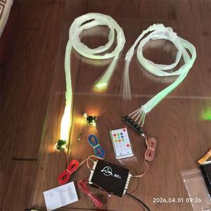 Kit de plafond étoilé personnalisé à commande vocale en fibre optique RBGW pour <span class=keywords><strong>Rolls</strong></span>-<span class=keywords><strong>Royce</strong></span>, éclairage de voiture ciel étoilé - Product Image 3
