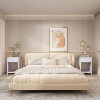 Table de chevet moderne en bois à bords festonnés avec tiroir et étagère ouverte, design durable et écologique pour chambre à coucher et hôtel