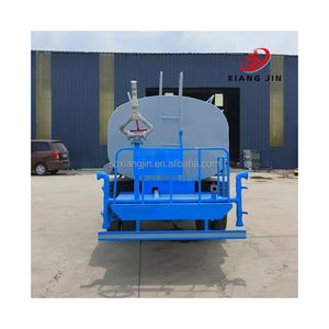 Vente en gros directe Howo 6x4 <span class=keywords><strong>Camion</strong></span> à eau <span class=keywords><strong>de</strong></span> 25000 litres avec transmission diesel Nouveaux matériaux Arroseur d'eau à roue motrice 4x2 - Product Image 5