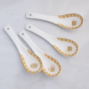 Ensemble de couverts en porcelaine fine de 4,5 pouces avec cuillère et bol, coffret cadeau élégant et raffiné pour la famille - Product Image 3