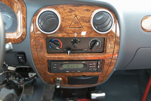   Mini <span class=keywords><strong>camion</strong></span> 4x4 double cabine 4 roues 1,5 tonne avec moteur diesel Suzuki pour vente chaude en Afrique - Product Image 6