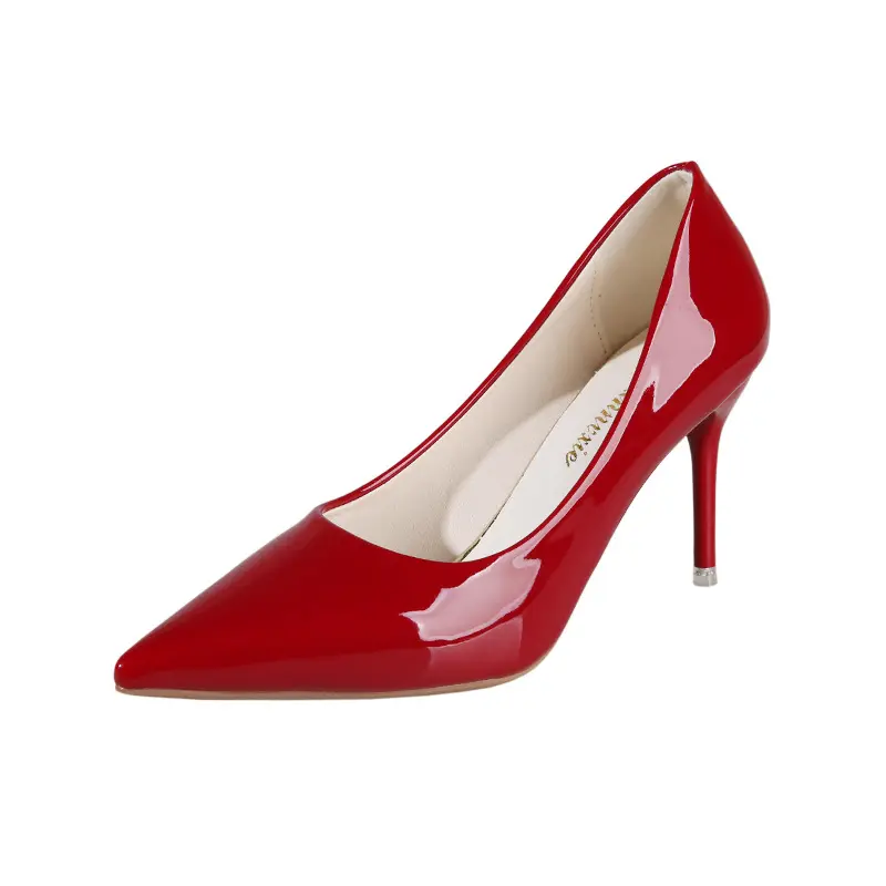 Charol rojo tacones altos mujer clásico europeo y americano color sólido sexy más tamaño banquete stiletto zapatos mujeres