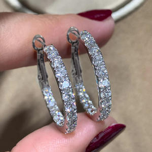 Orecchini a Cerchio Mina Diamante in Oro Bianco con Diamanti Naturali Taglio Brillante Rotondo Colore G Stile Classico per Uso Quotidiano Femminile - Product Image 3