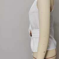Gaun Satin Putih Tanpa Lengan Model Halter V-Neck Slim Fit dengan Kancing di Pinggang untuk Wanita Musim Panas