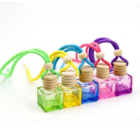 Diffuseur de parfum pour voiture en verre transparent carré de 8 ml, flacon vide avec bouchon pulvérisateur, vente en gros, logo personnalisé, parfum