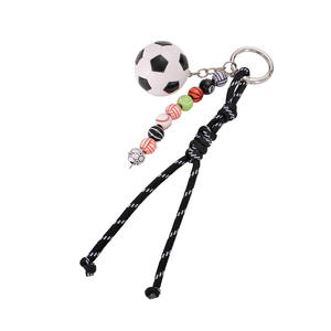 Nuevo Llavero Deportivo de PVC Negro con Cuentas y Cuerda Trenzada, Colgante para Bolso, Accesorio Hecho a Mano, Regalo - Product Image 1